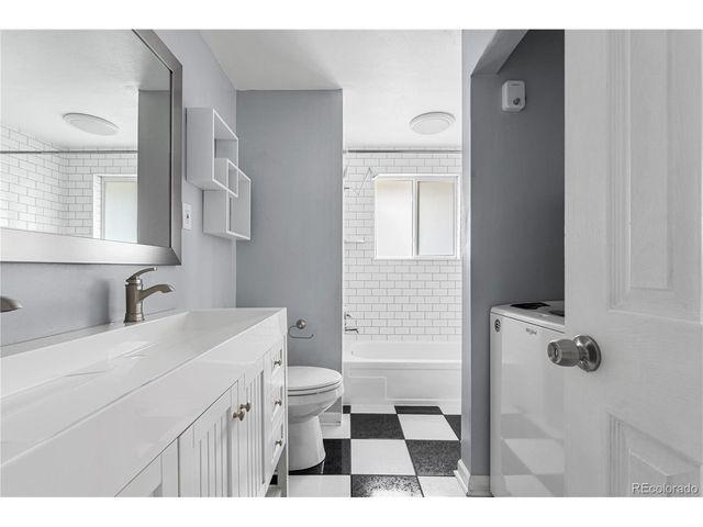 6104 W 62nd Ave, Arvada, CO 80003