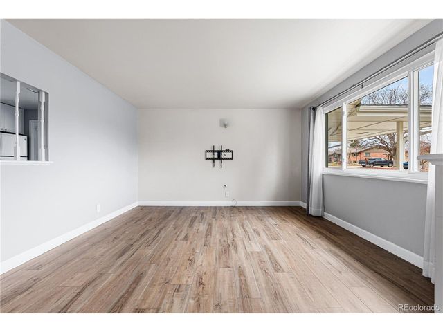 6104 W 62nd Ave, Arvada, CO 80003