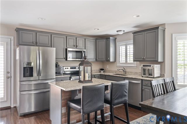 11200 Ashland Park Dr, Ashland, VA 23005