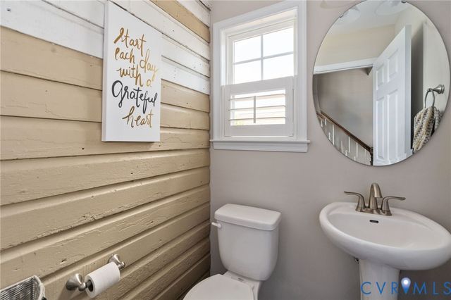 11200 Ashland Park Dr, Ashland, VA 23005
