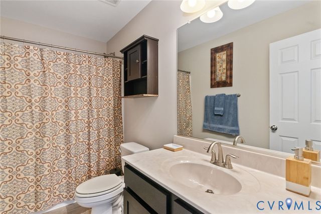 11200 Ashland Park Dr, Ashland, VA 23005