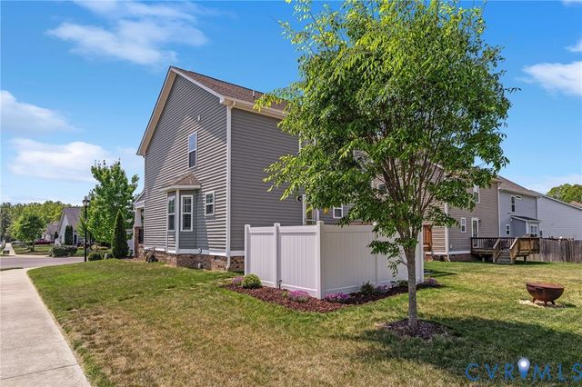 11200 Ashland Park Dr, Ashland, VA 23005