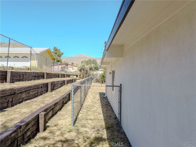 49126 Park Avenue, Morongo Valley, CA 92256