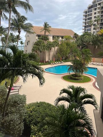 540 Brickell Key Dr 1809, Miami, FL 33131