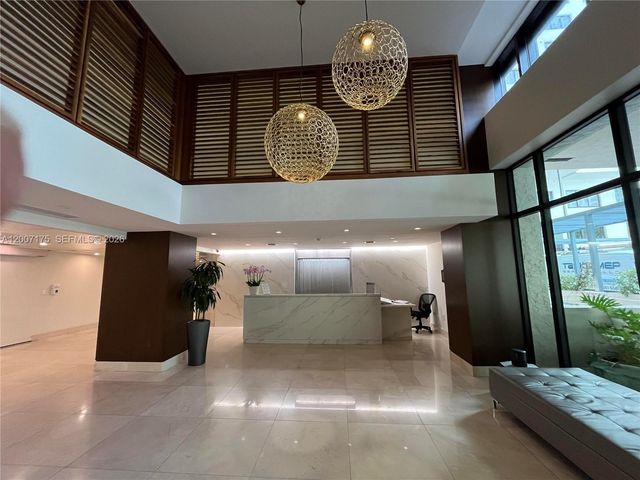 540 Brickell Key Dr 1809, Miami, FL 33131