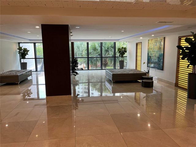 540 Brickell Key Dr 1809, Miami, FL 33131