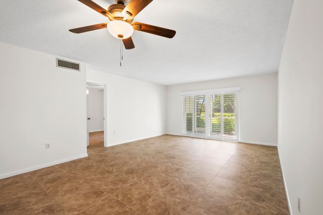 717 S Us Hwy 1 305, Jupiter, FL 33477