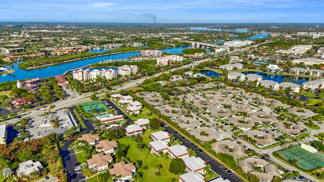 717 S Us Hwy 1 305, Jupiter, FL 33477