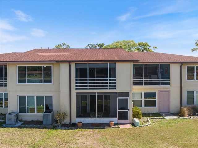 4522 NARRAGANSET TRAIL 84, Sarasota, FL 34233