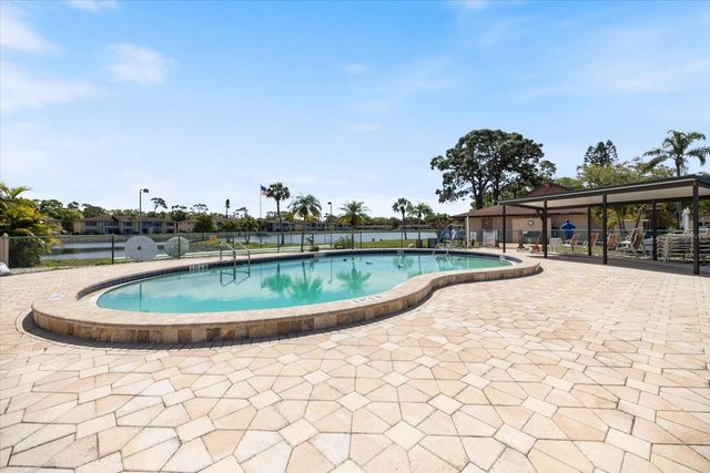 4522 NARRAGANSET TRAIL 84, Sarasota, FL 34233