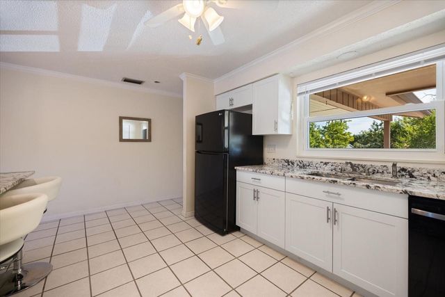 4522 NARRAGANSET TRAIL 84, Sarasota, FL 34233