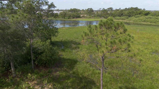 13464 Harbour Ridge Boulevard 8, Palm City, FL 34990