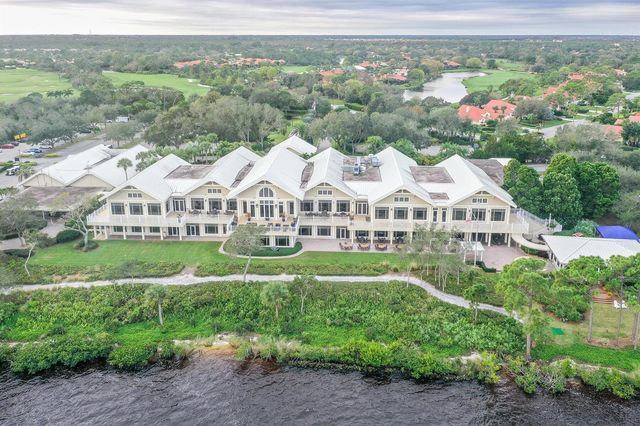 13464 Harbour Ridge Boulevard 8, Palm City, FL 34990