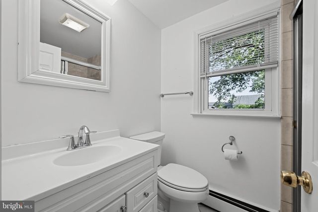 614 GEORGETOWN RD, Wallingford, PA 19086