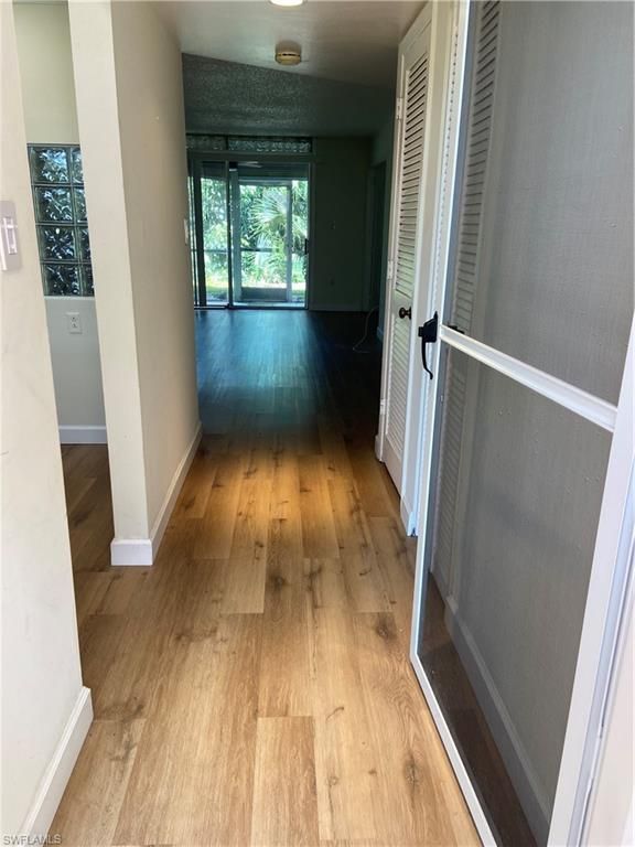 180 Turtle Lake CT 102, Naples, FL 34105