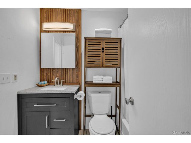 1830 Newland Ct 101, Lakewood, CO 80214