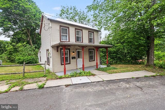 121 ANN ST, Duncannon, PA 17020