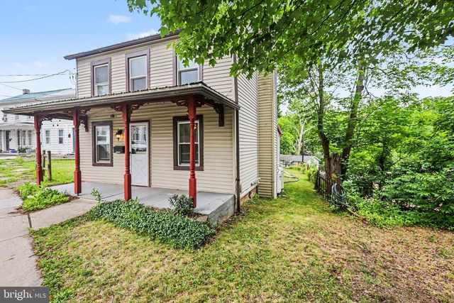 121 ANN ST, Duncannon, PA 17020