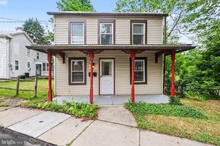 121 ANN ST, Duncannon, PA 17020