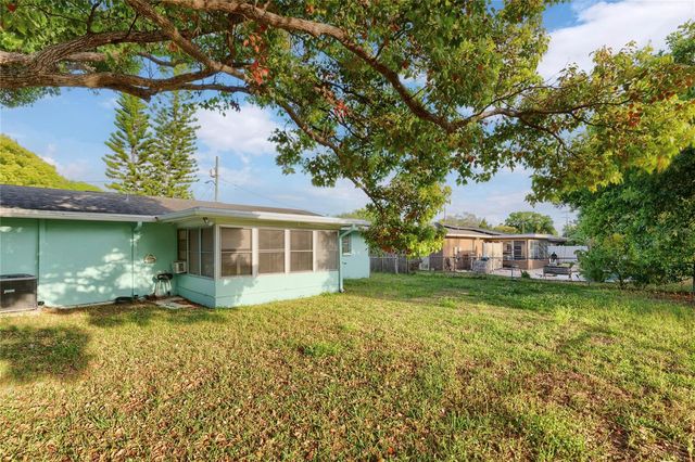 1248 LAZY LAKE ROAD W, Dunedin, FL 34698