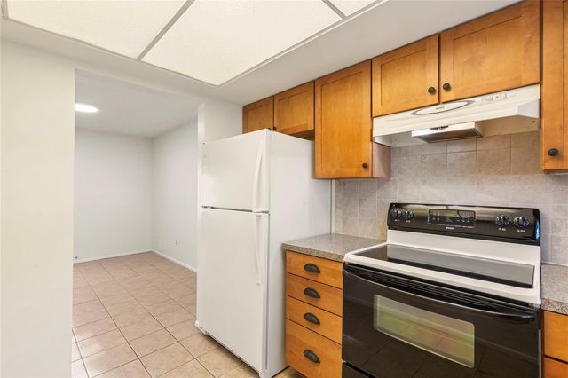 1248 LAZY LAKE ROAD W, Dunedin, FL 34698