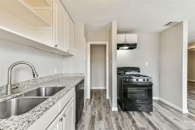 3515 Meadowlake Road, Pasadena, TX 77503