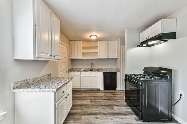 3515 Meadowlake Road, Pasadena, TX 77503