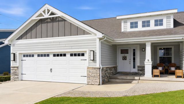 10870 Scarlet Oak, St. John, IN 46373