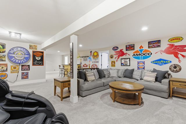 10870 Scarlet Oak, St. John, IN 46373