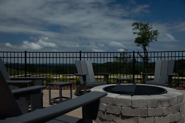 53A Swan Ridge Rd, Hilham, TN 38568