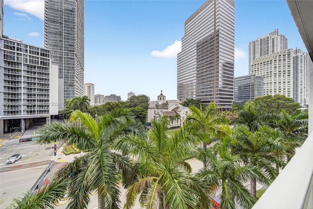 500 Brickell Ave 501, Miami, FL 33131