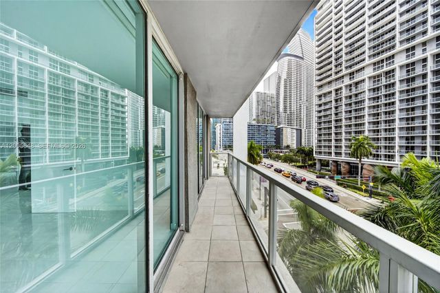 500 Brickell Ave 501, Miami, FL 33131