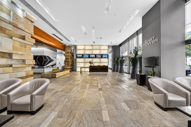 500 Brickell Ave 501, Miami, FL 33131