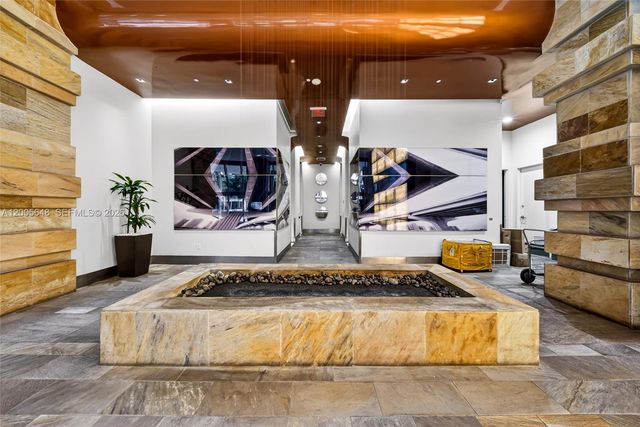 500 Brickell Ave 501, Miami, FL 33131