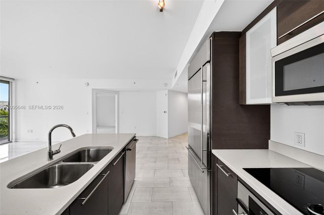 500 Brickell Ave 501, Miami, FL 33131