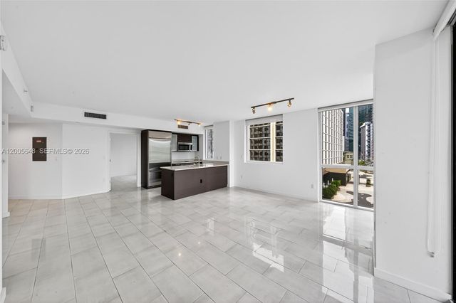 500 Brickell Ave 501, Miami, FL 33131