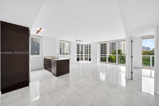 500 Brickell Ave 501, Miami, FL 33131