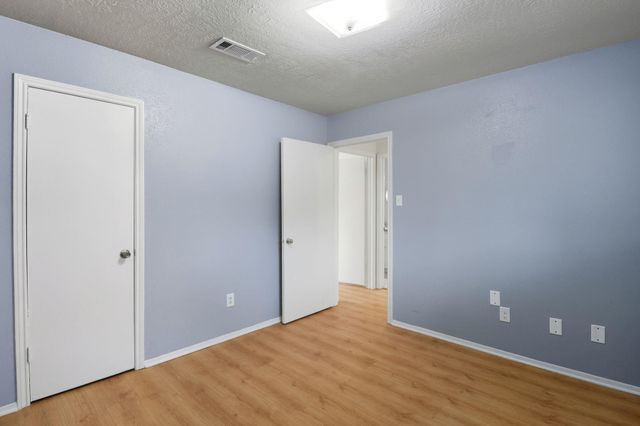 2000 Hamilton Street, Rosenberg, TX 77471