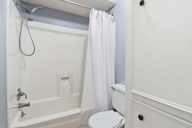 2000 Hamilton Street, Rosenberg, TX 77471