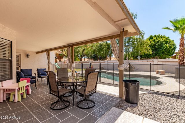 10951 W IVORY Lane, Avondale, AZ 85392