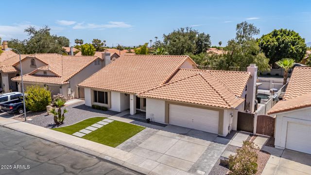 10951 W IVORY Lane, Avondale, AZ 85392