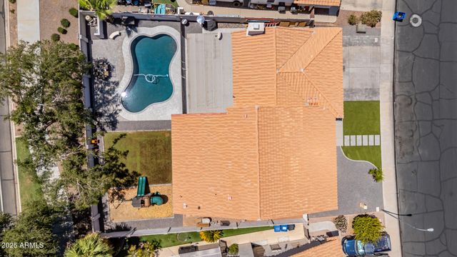 10951 W IVORY Lane, Avondale, AZ 85392