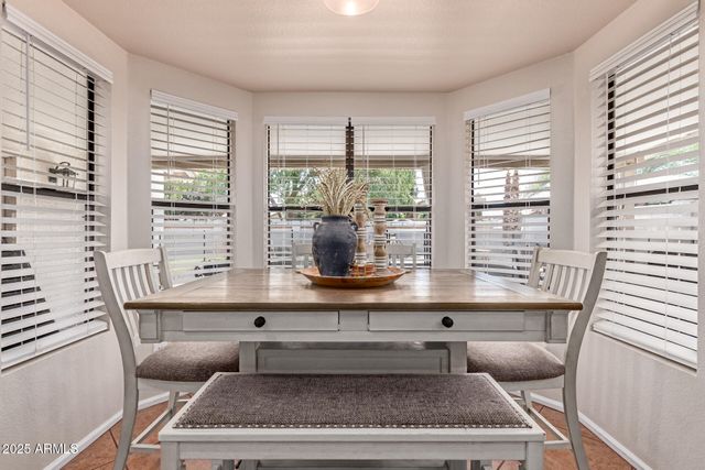 10951 W IVORY Lane, Avondale, AZ 85392