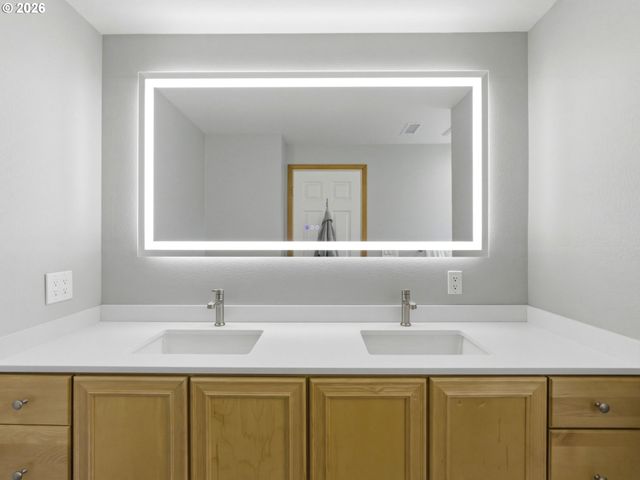14617 Ne 4TH Ave, Vancouver, WA 98685