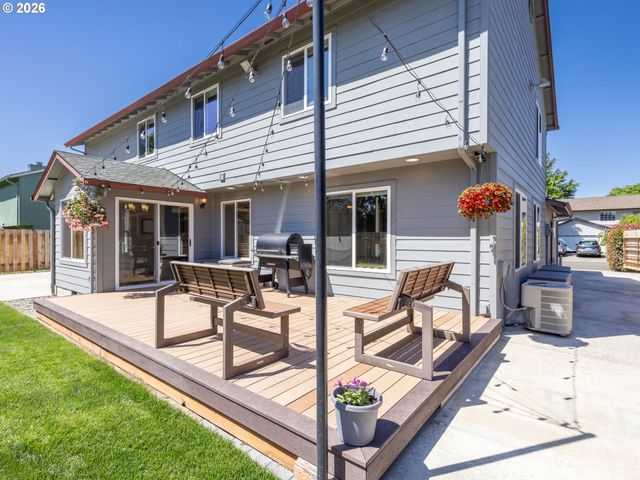 14617 Ne 4TH Ave, Vancouver, WA 98685