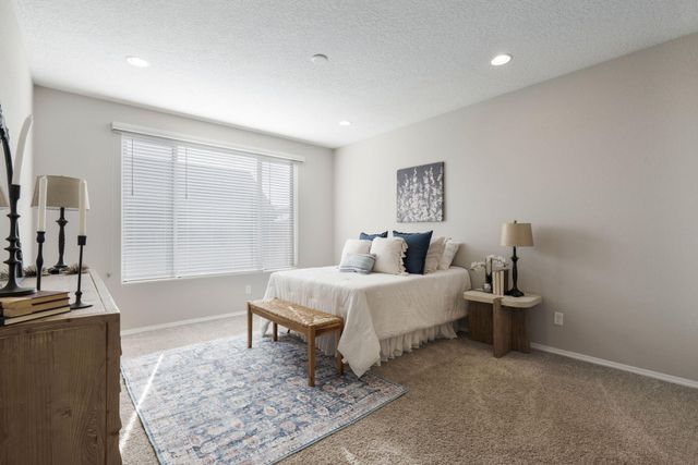 944 Turquesa Loop SE, Rio Rancho, NM 87124