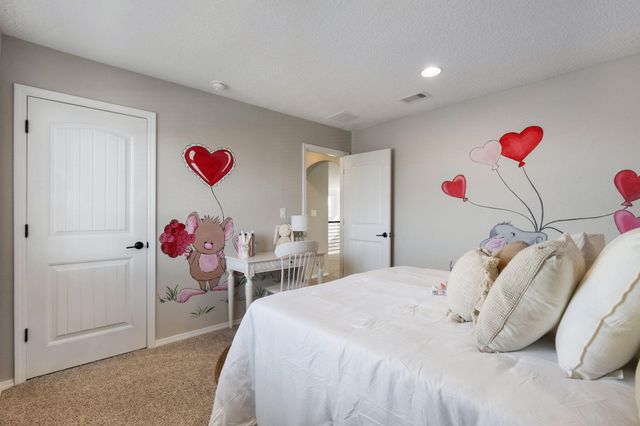 944 Turquesa Loop SE, Rio Rancho, NM 87124