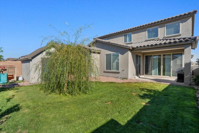 944 Turquesa Loop SE, Rio Rancho, NM 87124