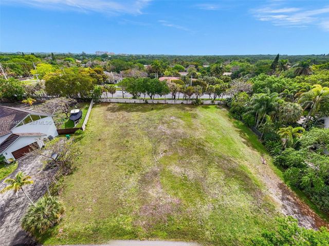 15225 SW 73rd Ct, Palmetto Bay, FL 33157