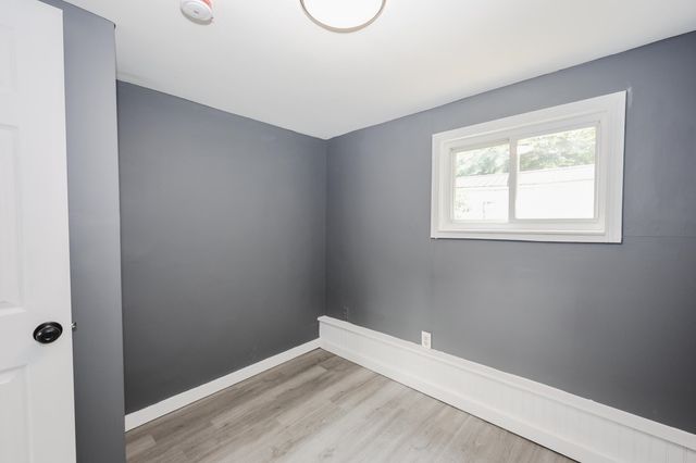 14 Christmas Tree Park, Epsom, NH 03234